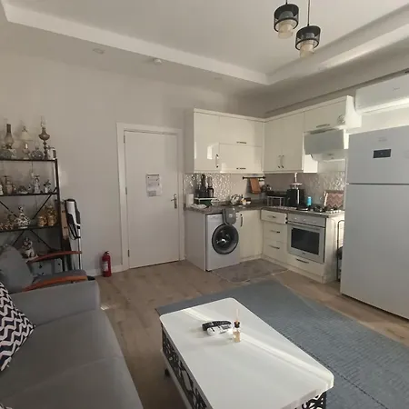 Side Apartment *